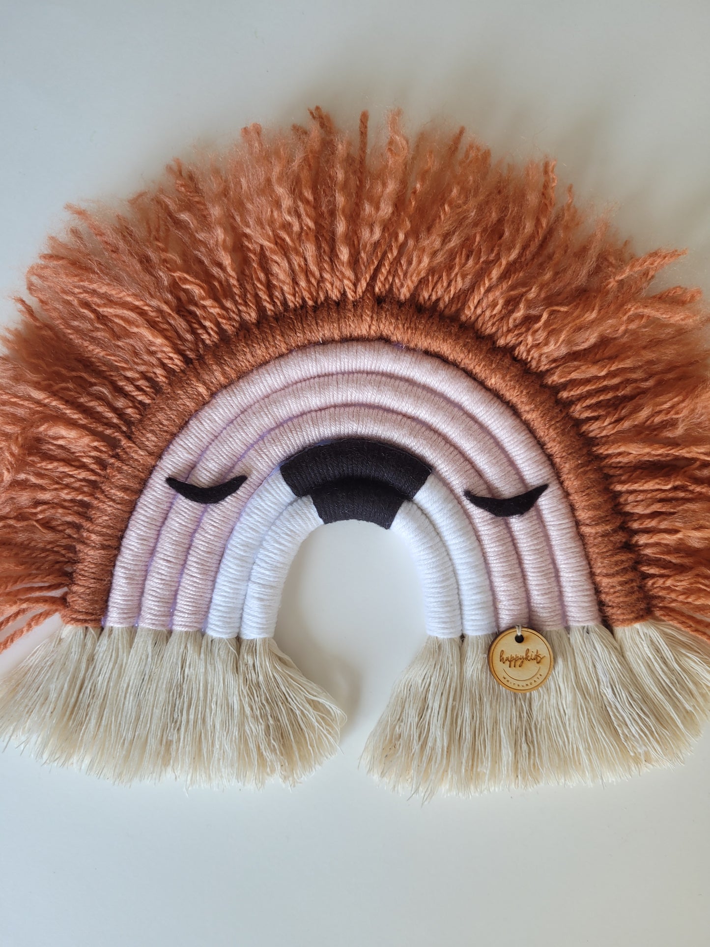 Dusty pink lion
