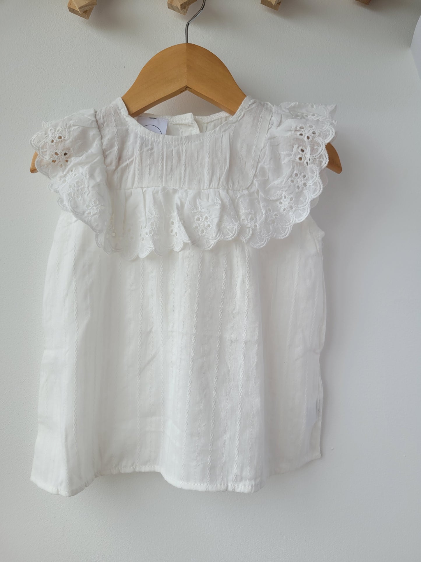 Lace top