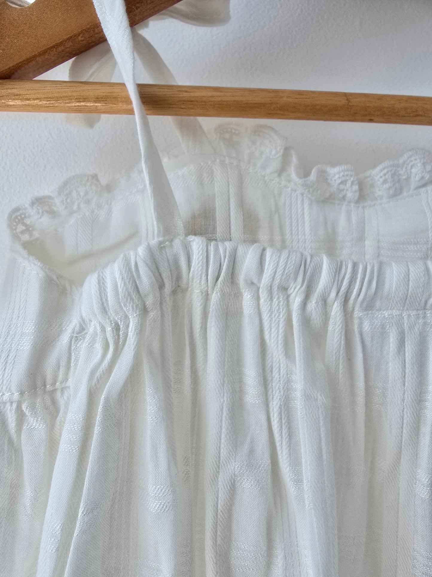 White flower lace romper
