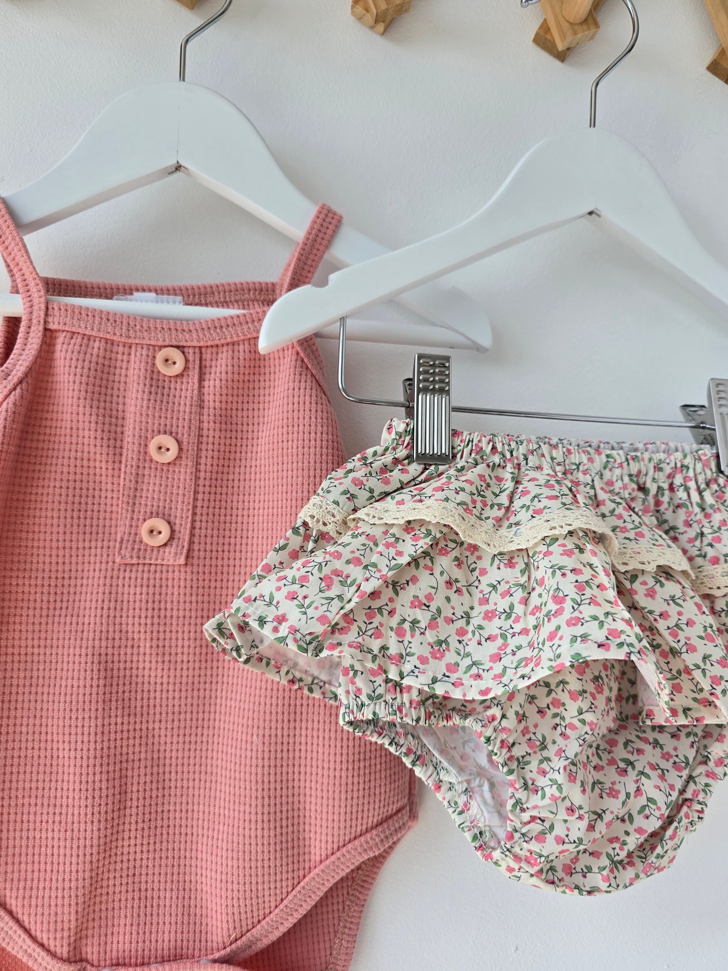 Tiny pink flower baby skirt