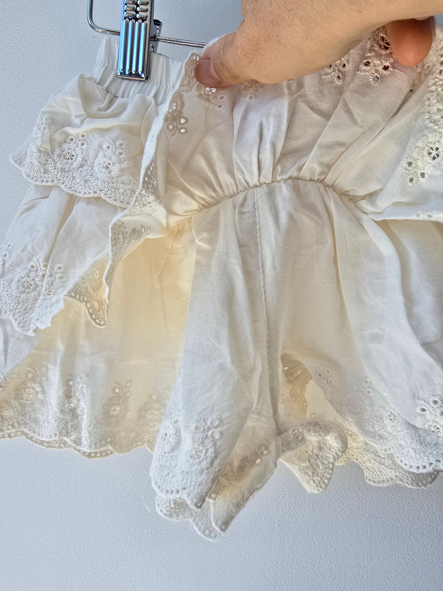 Lace skort vanilla
