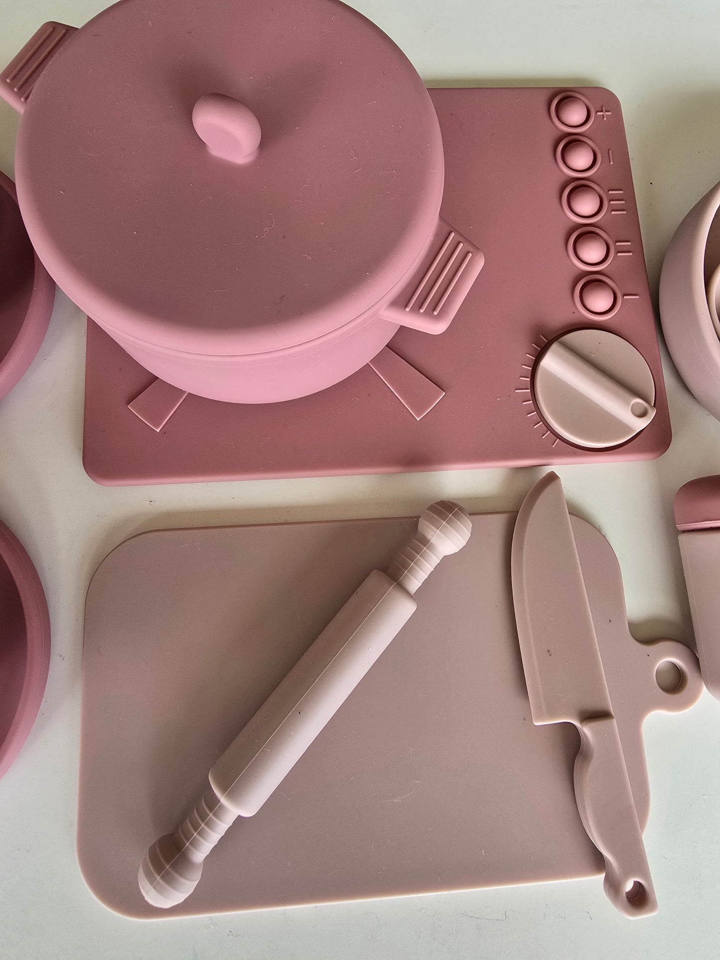 Cooking set dusty pink