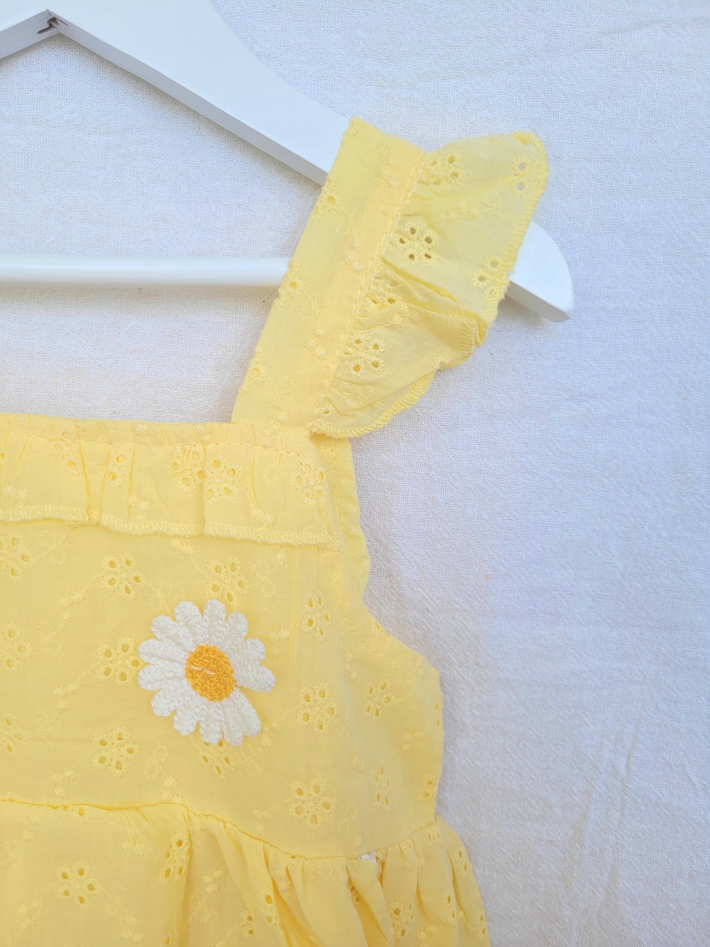 Yellow daisy dress