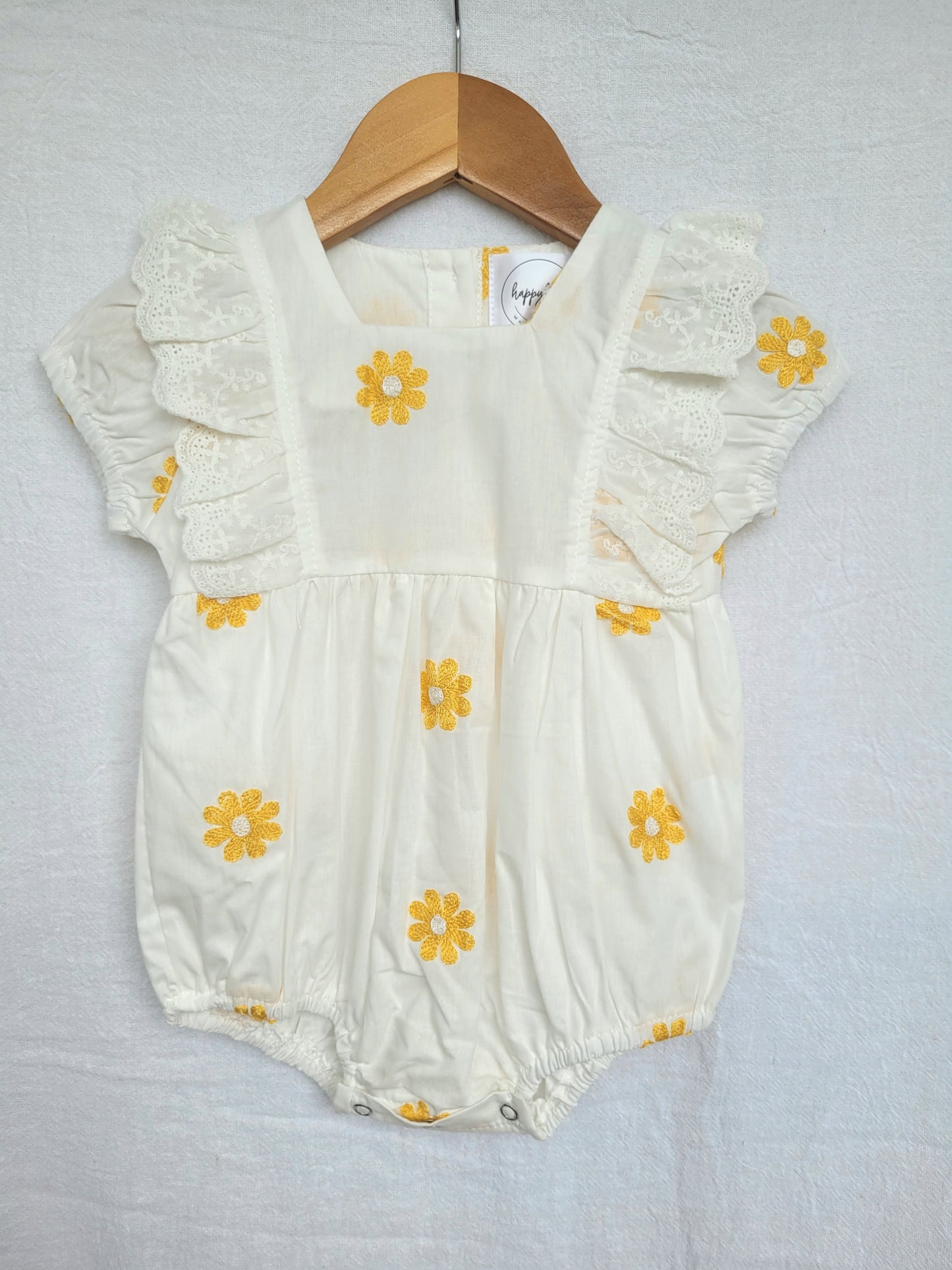 Daisy romper embroidered