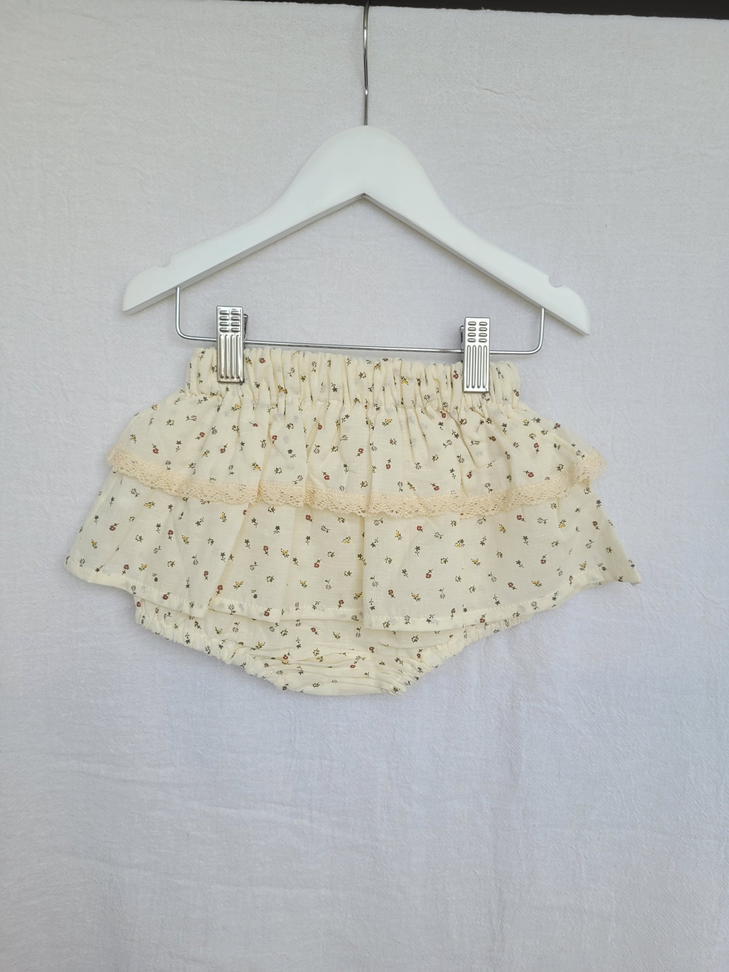 Baby flower skirt