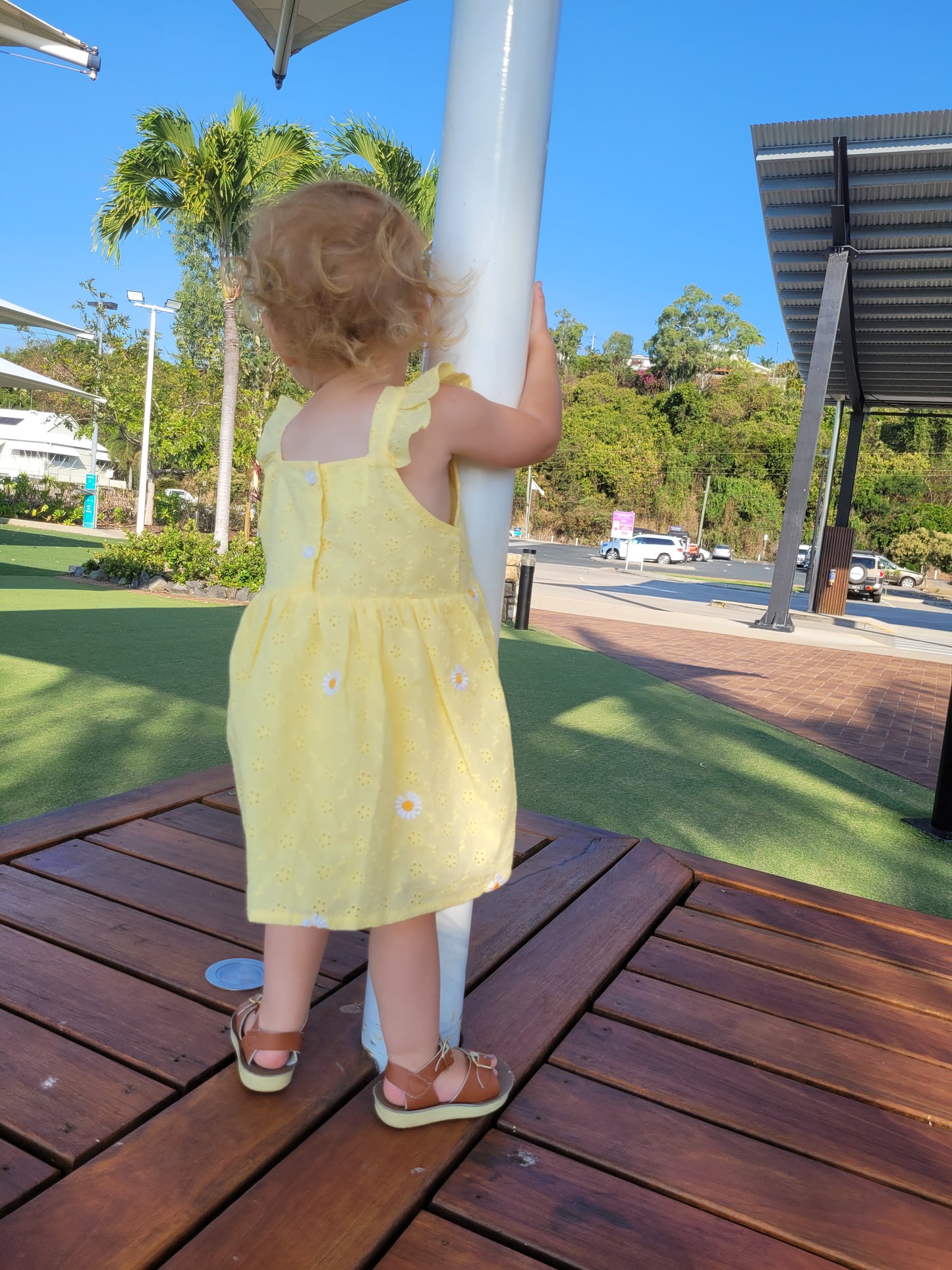 Yellow daisy dress