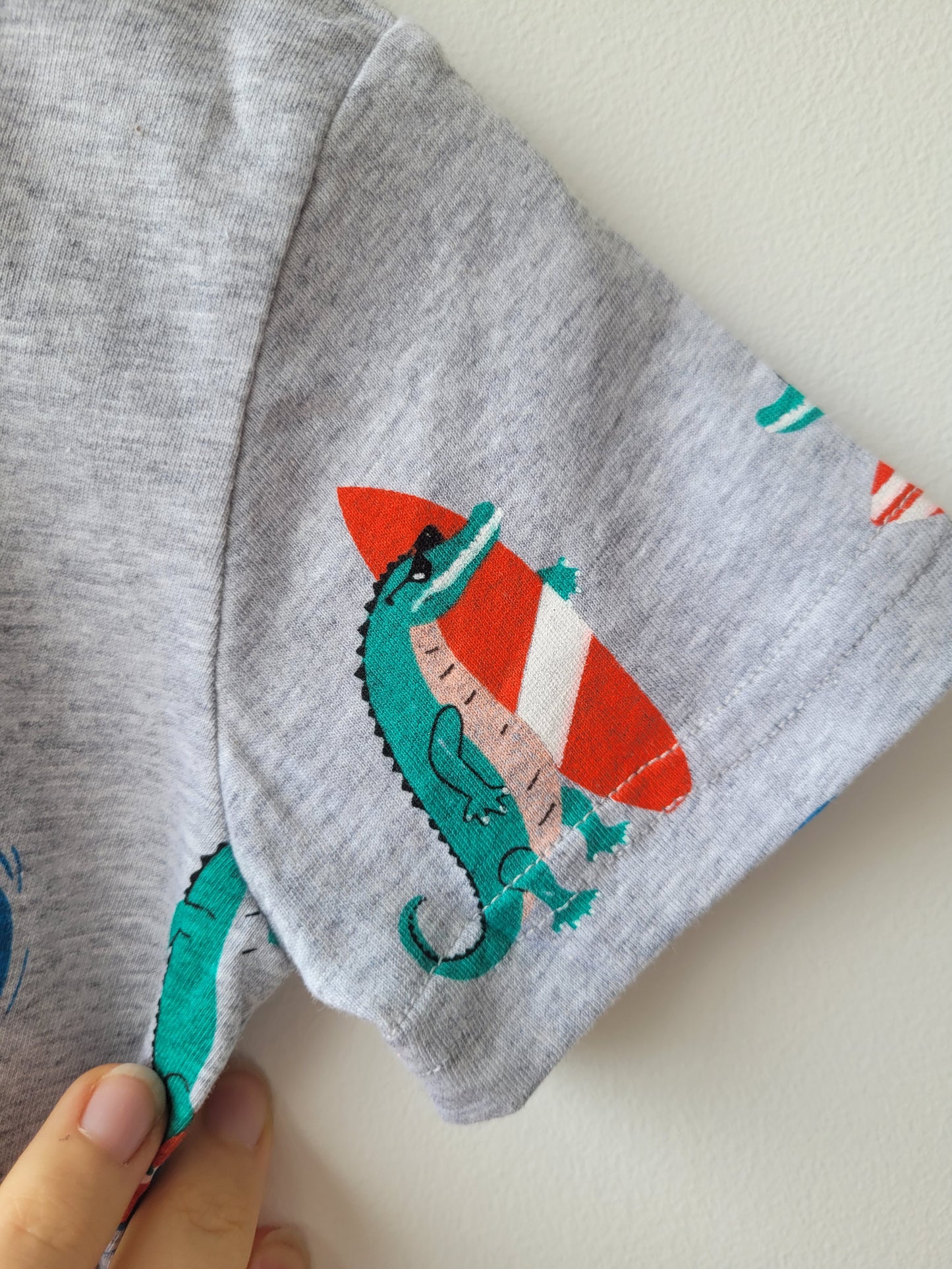 Surfing croc t-shirt