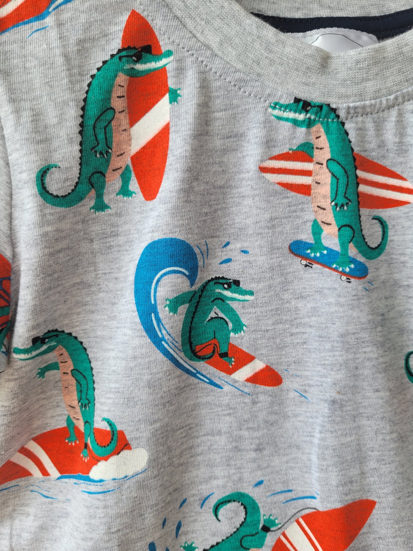 Surfing croc t-shirt