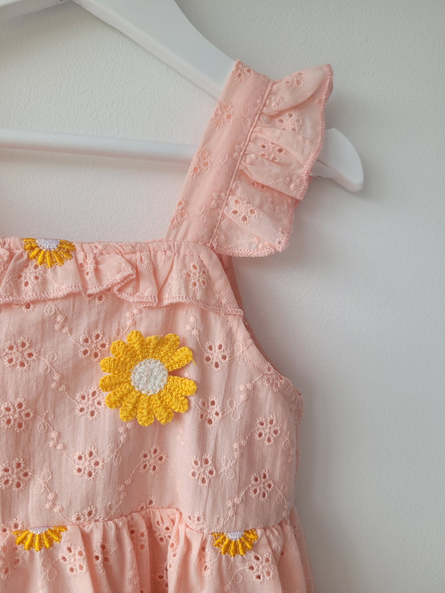 Light pink daisy dress