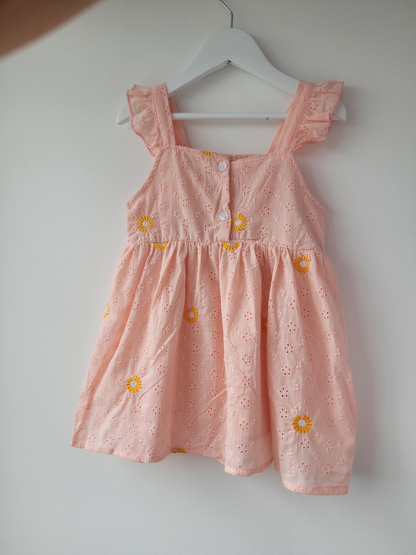 Light pink daisy dress