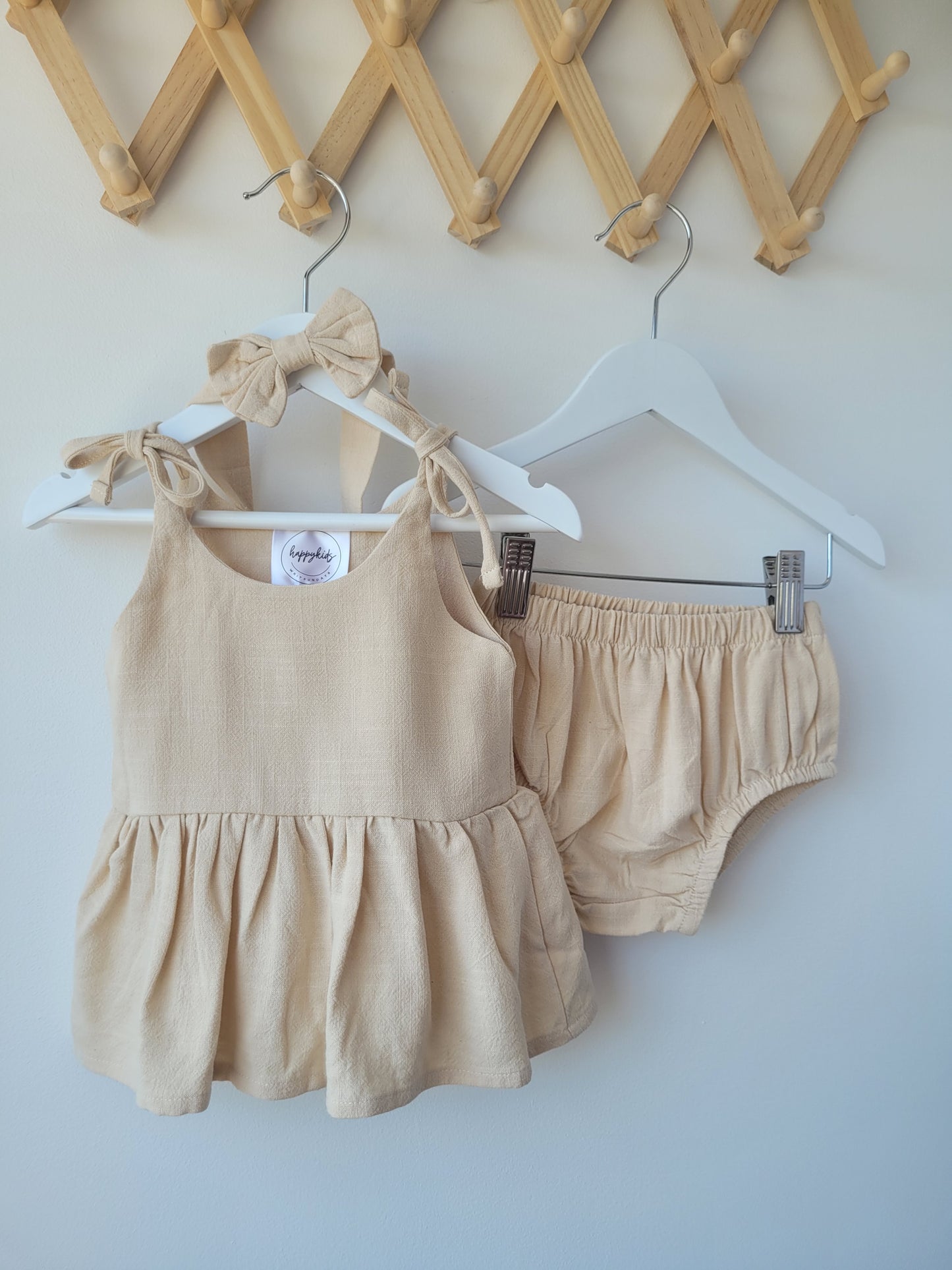 3-piece baby dress set beige