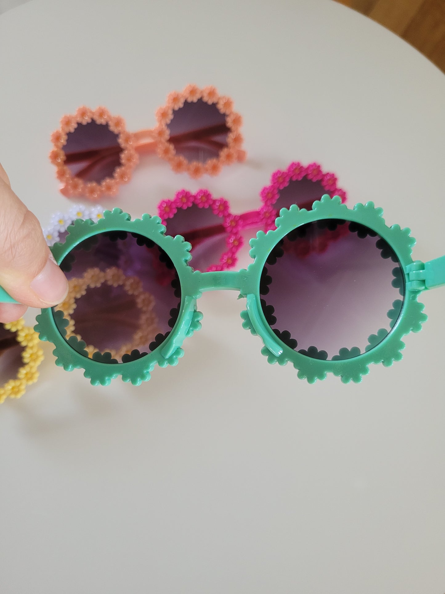 Daisy sunglasses