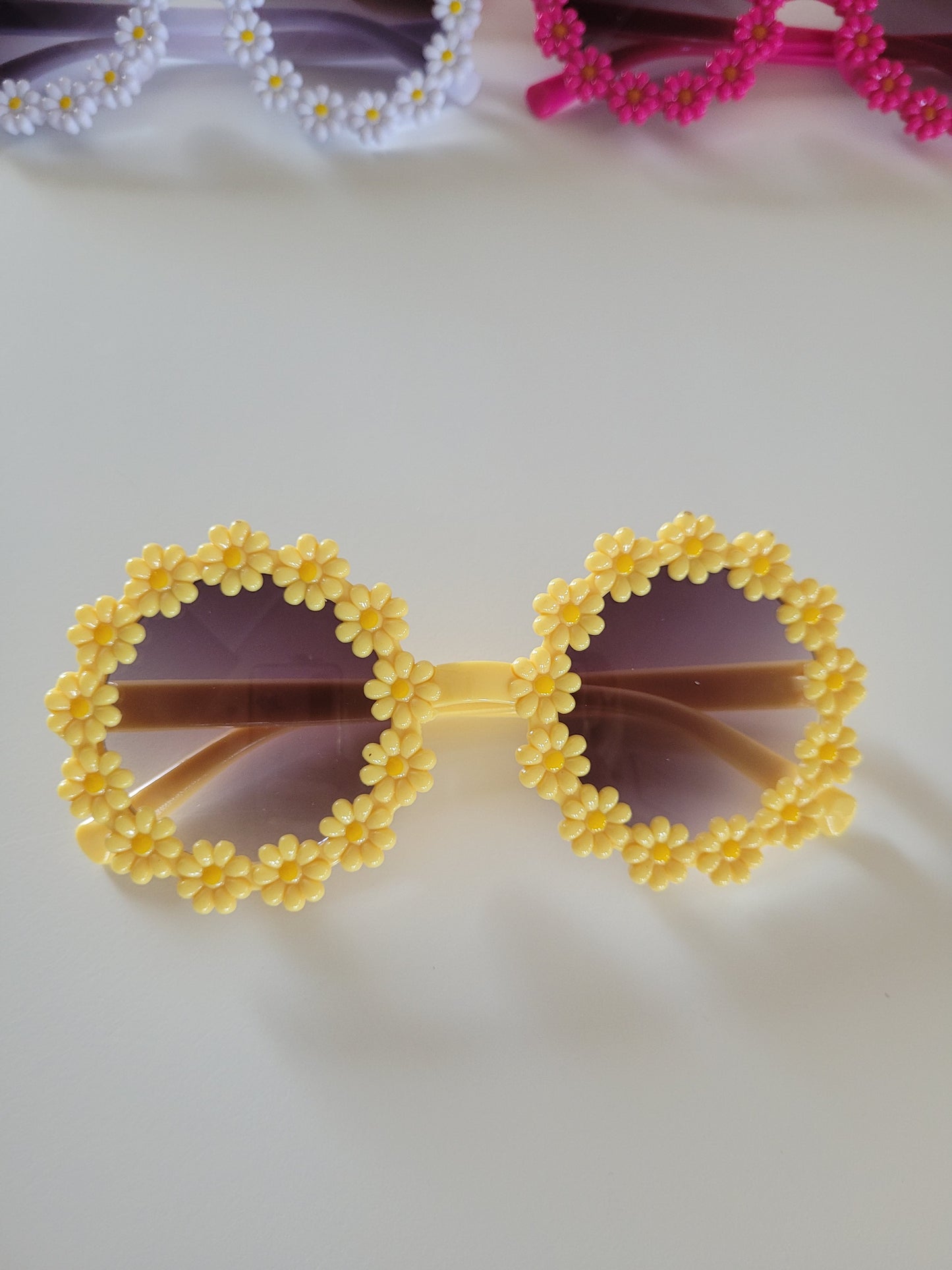 Daisy sunglasses