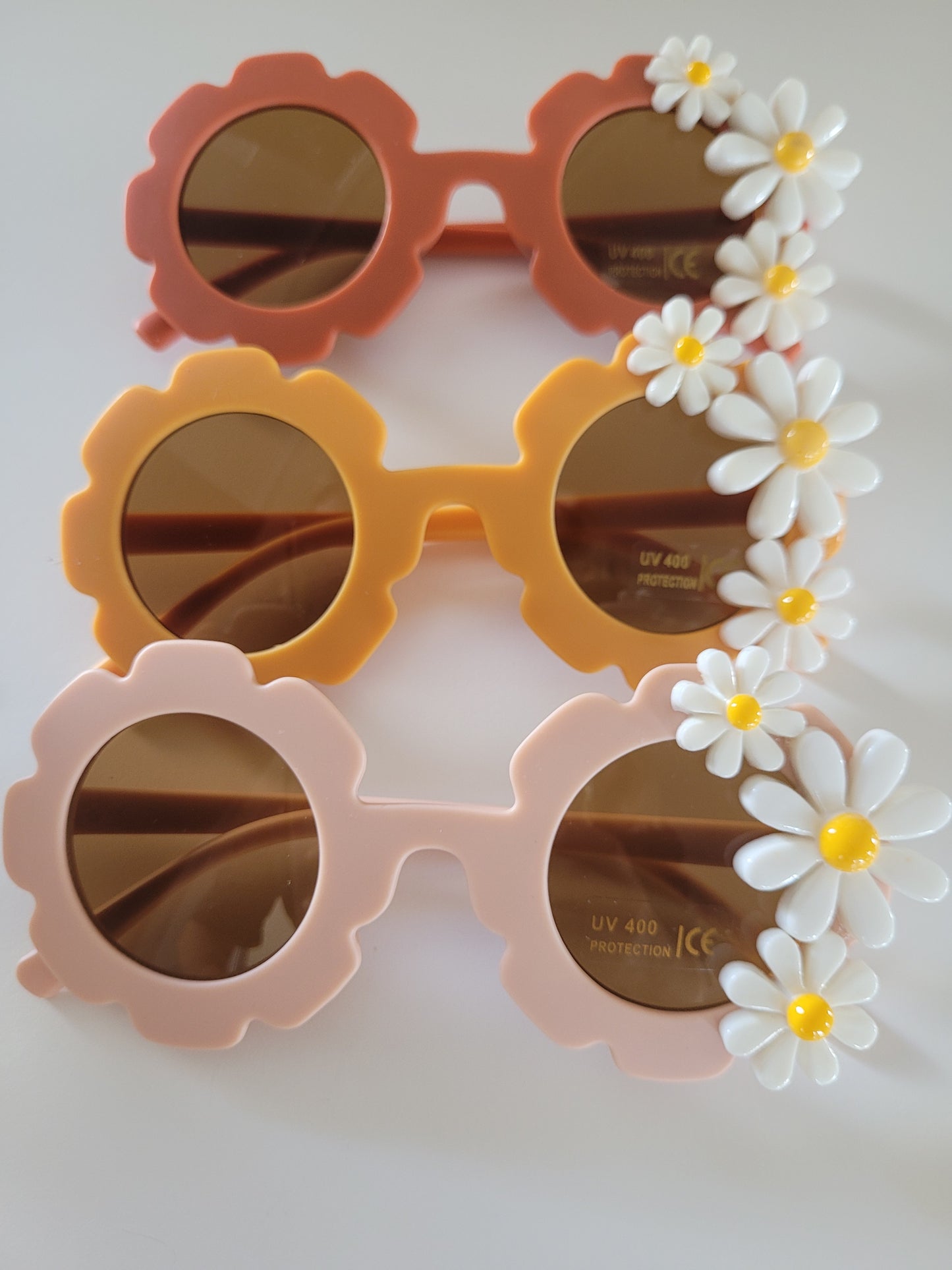 Flower frame sunglasses