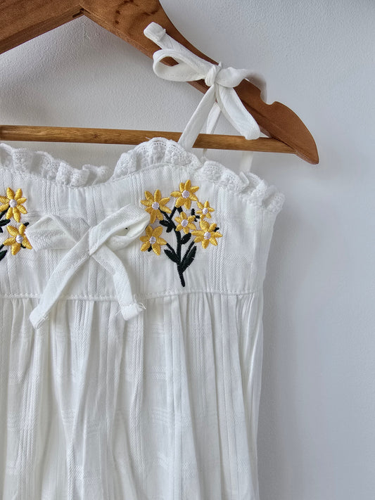 White flower lace romper