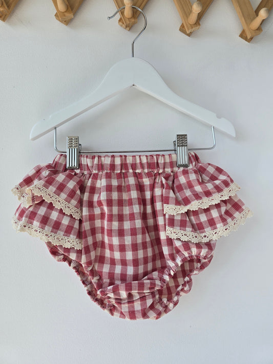 Checkered ruffle bloomers red