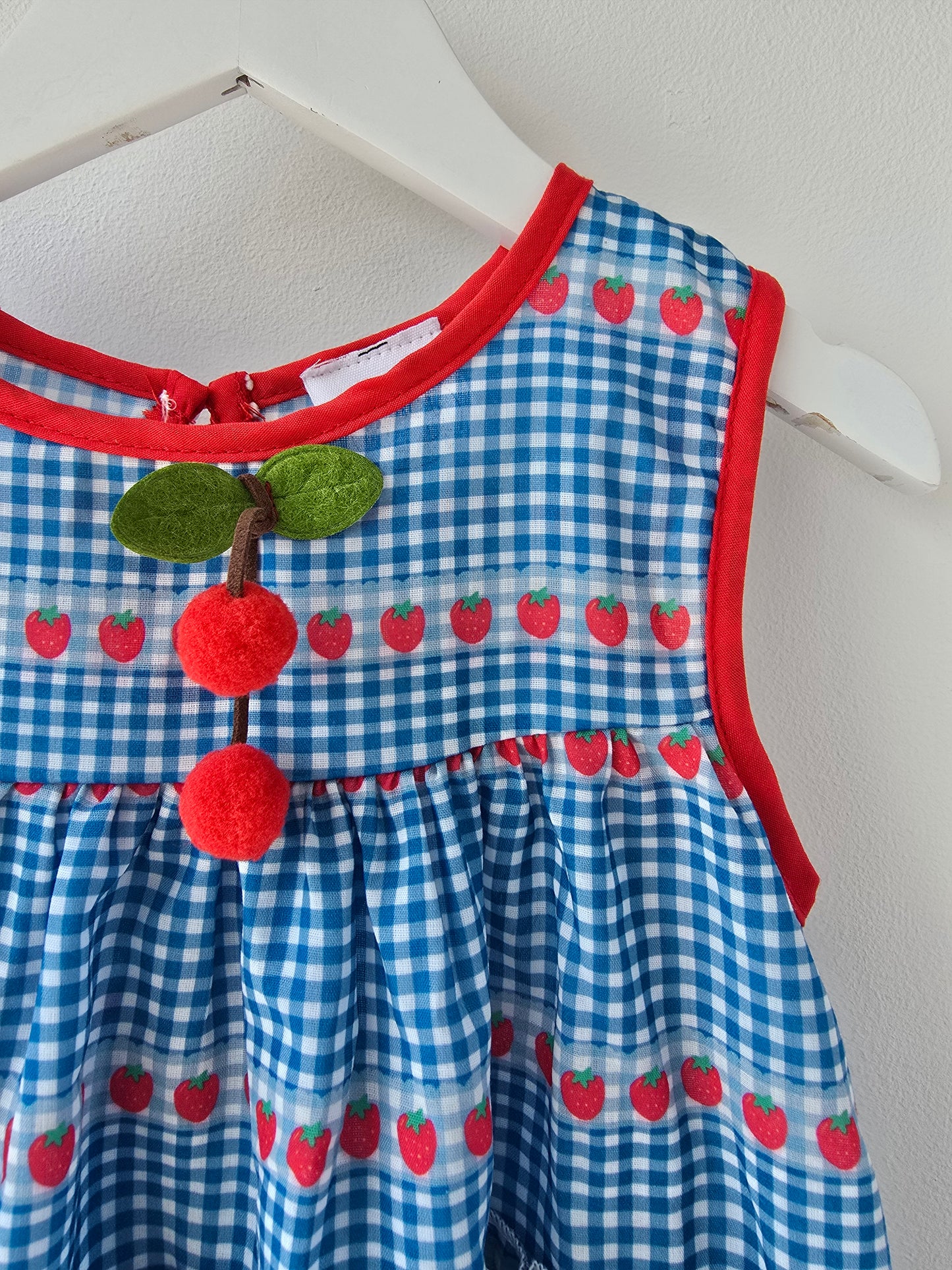 Vintage strawberry dress🍓