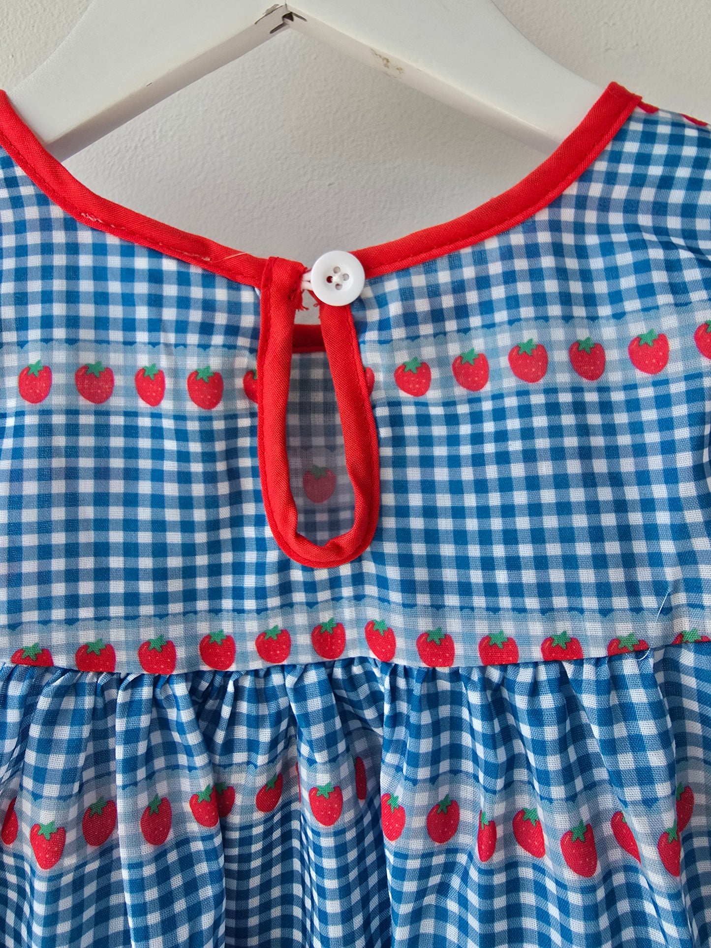 Vintage strawberry dress🍓