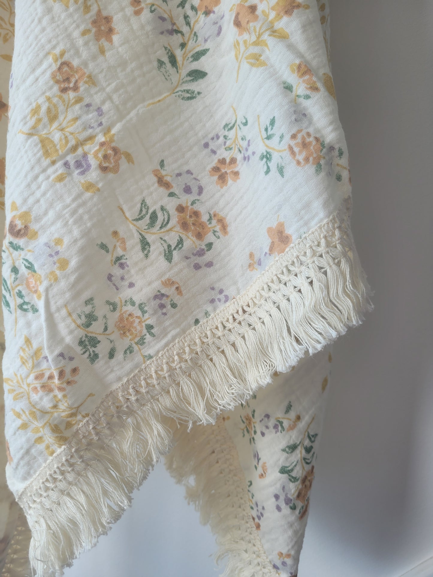 Tassel swaddle "bloom"