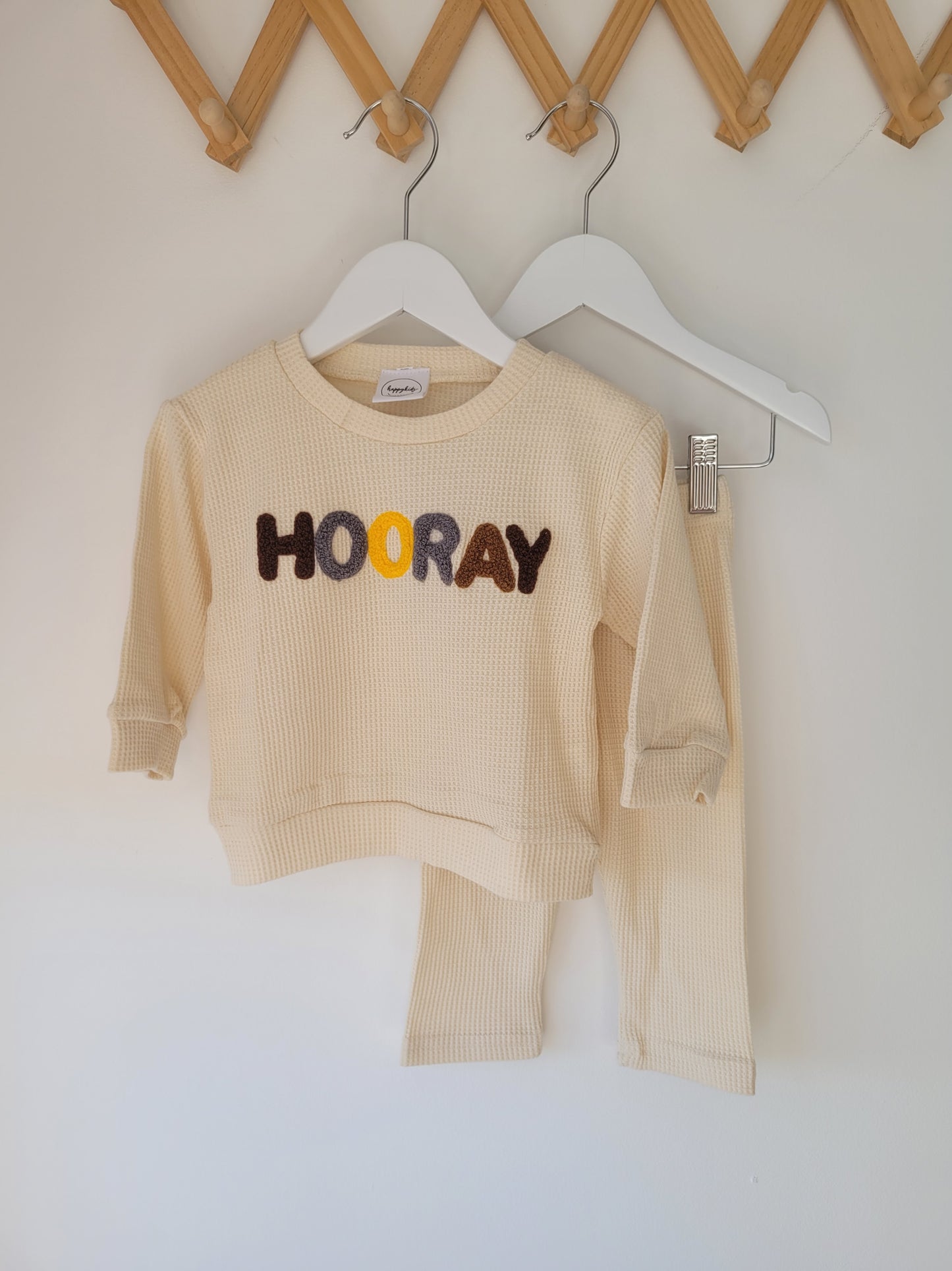 "HOORAY" SET longsleeve