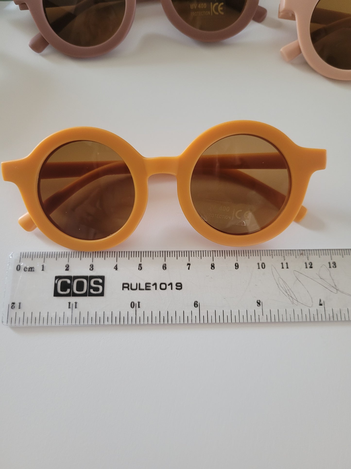 Round frame sunglasses