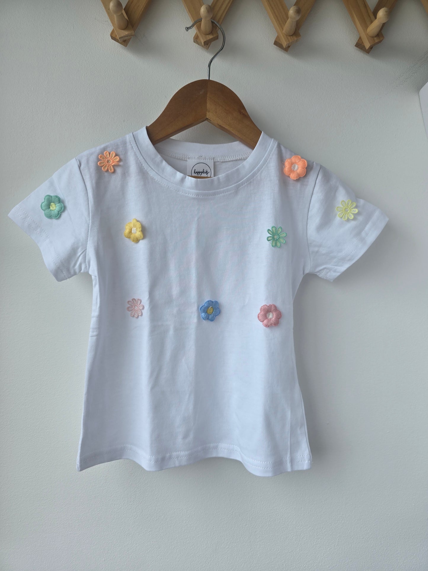 T-shirt with embroidered flowers