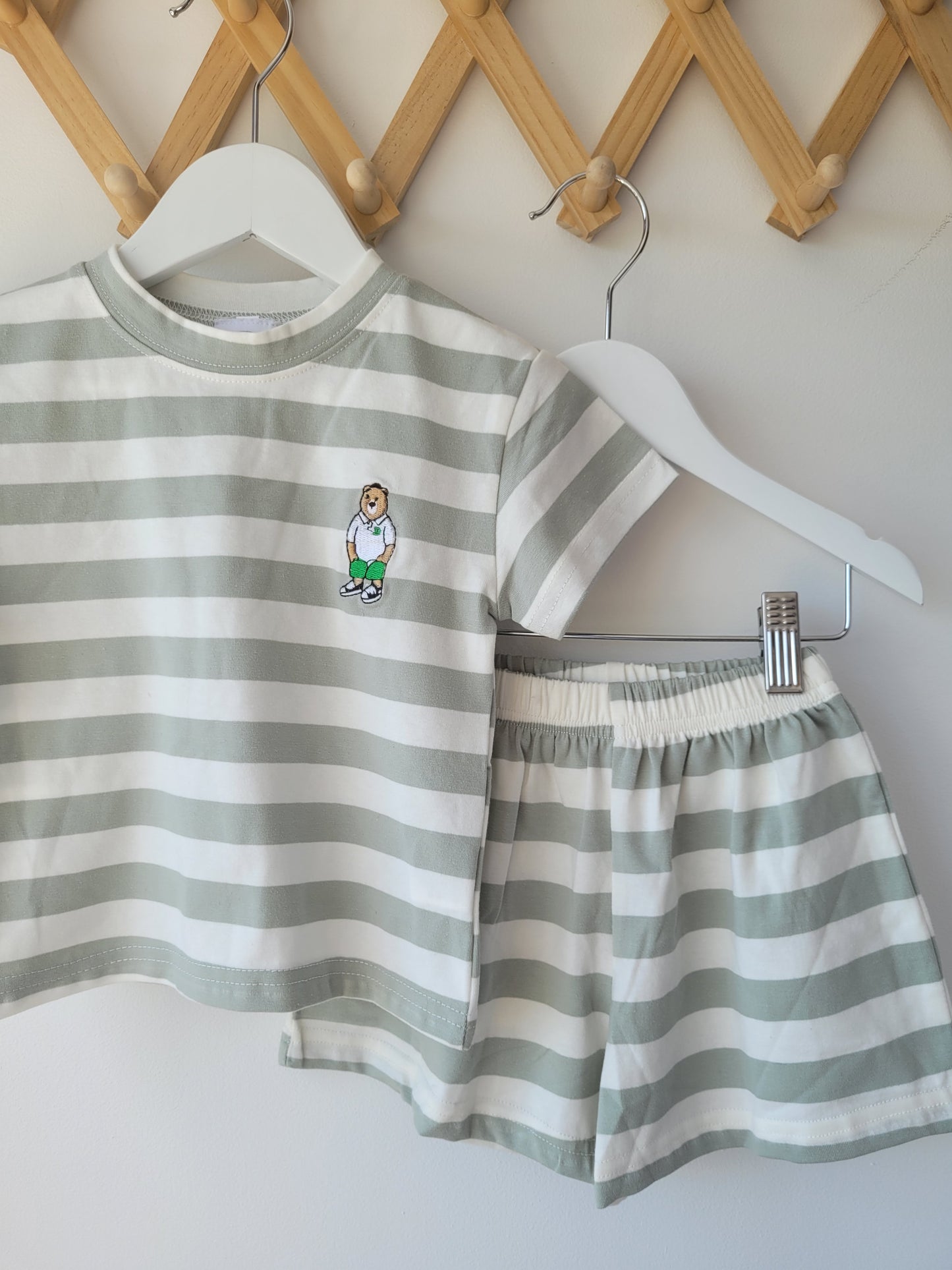 Striped bear set