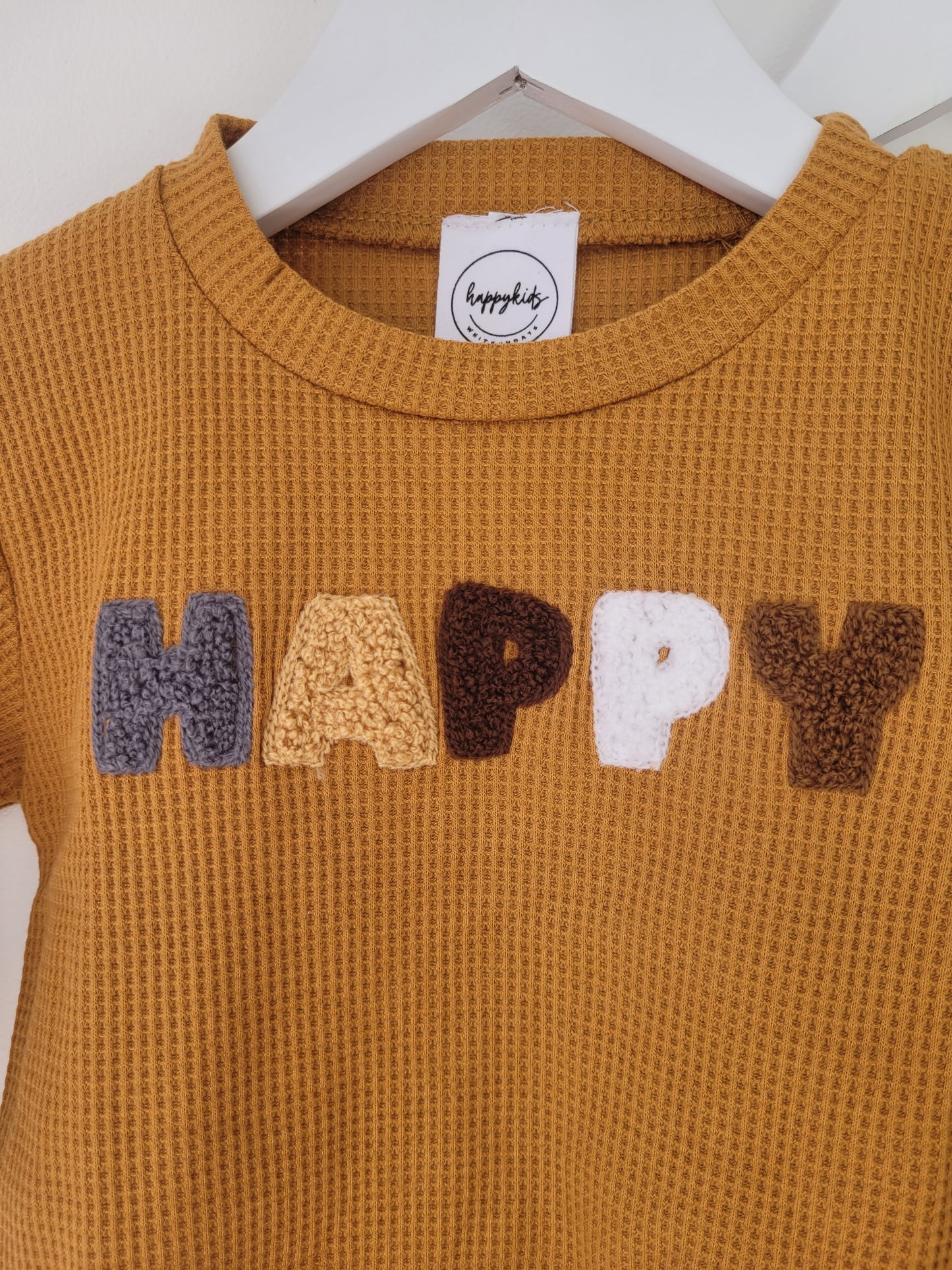 "HAPPY" SET longsleeve