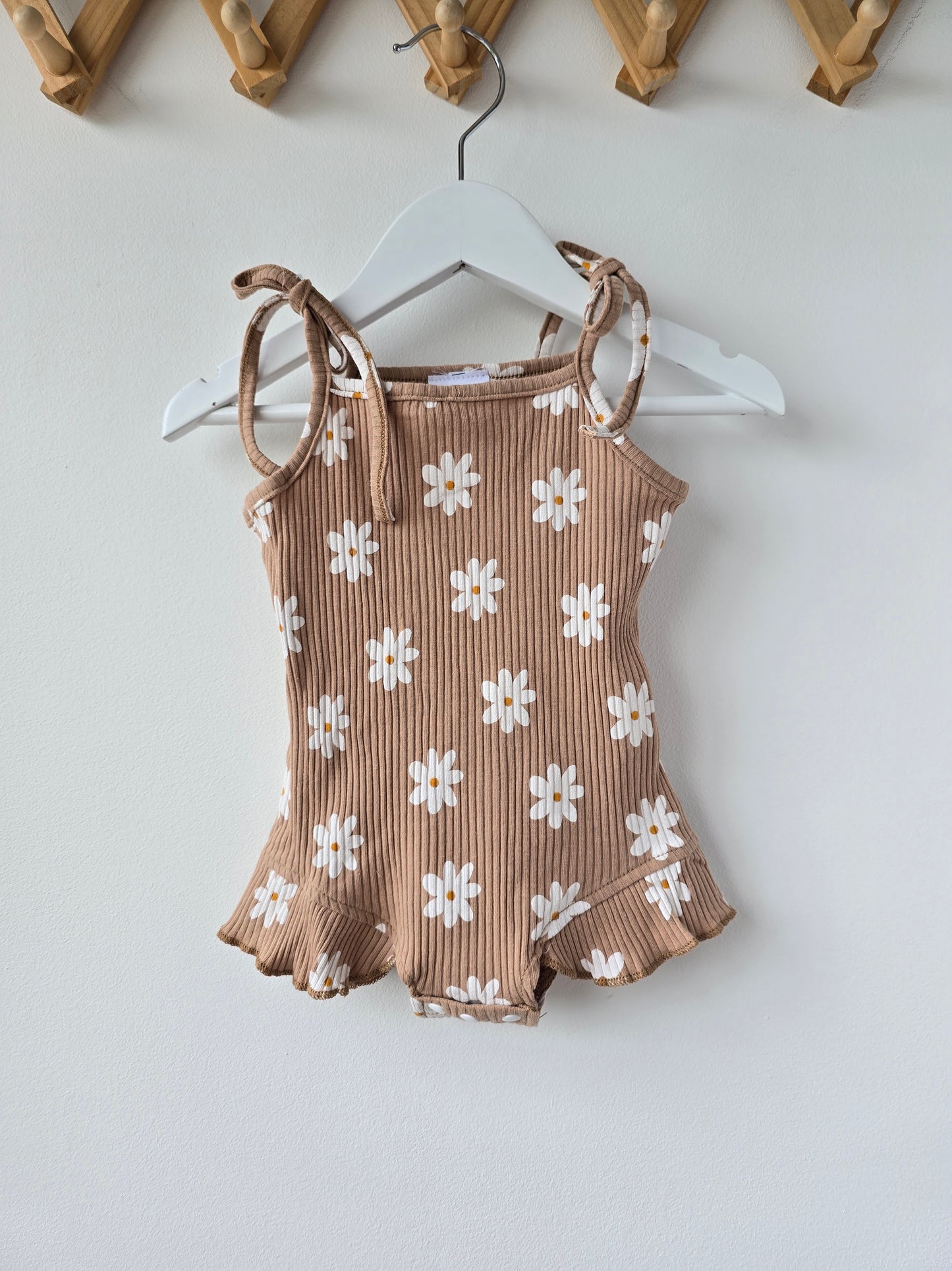 Daisy rib set brown