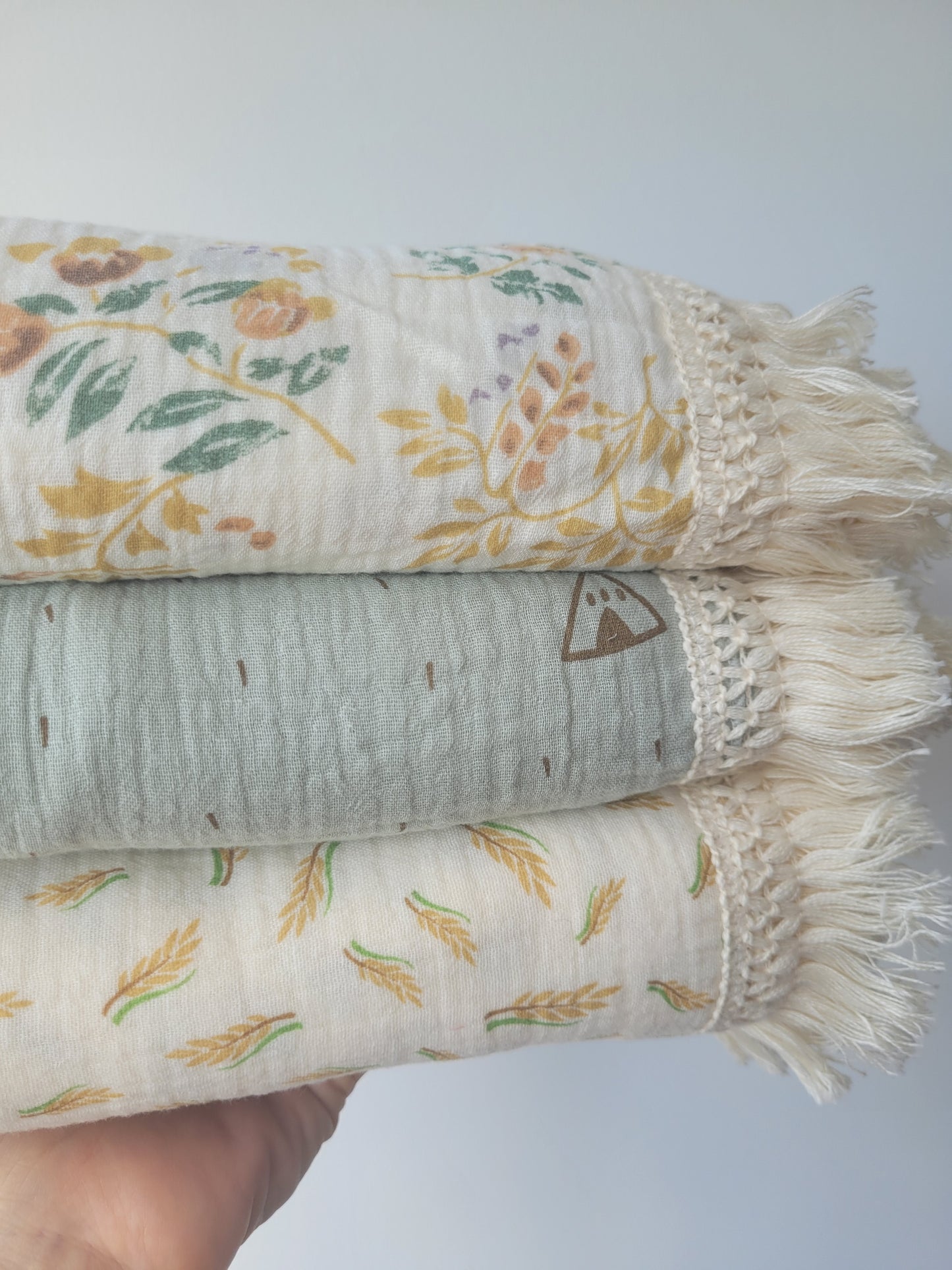 Tassel swaddle "bloom"