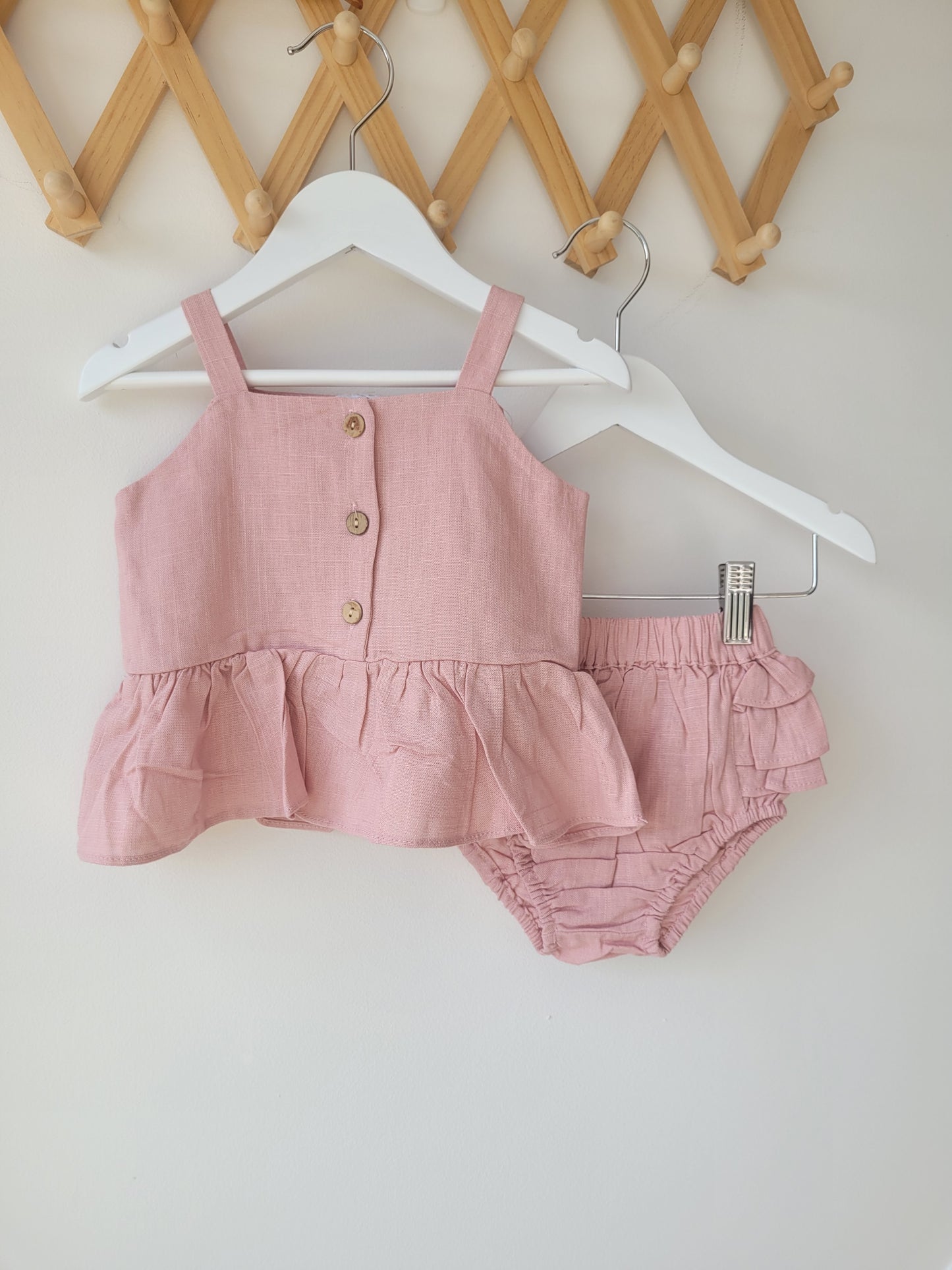 Pink ruffle set