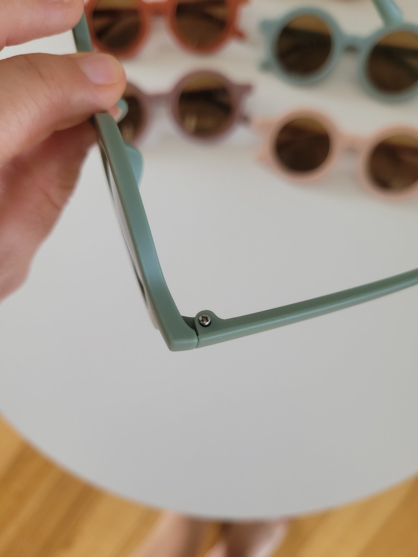 Round frame sunglasses