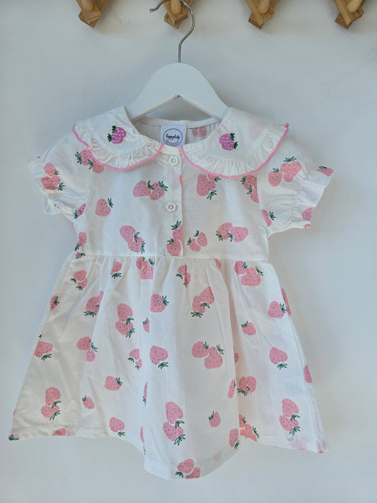 Strawberry dress 🍓