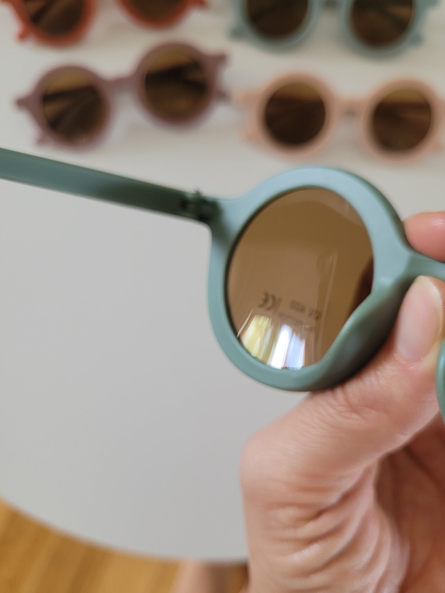 Round frame sunglasses